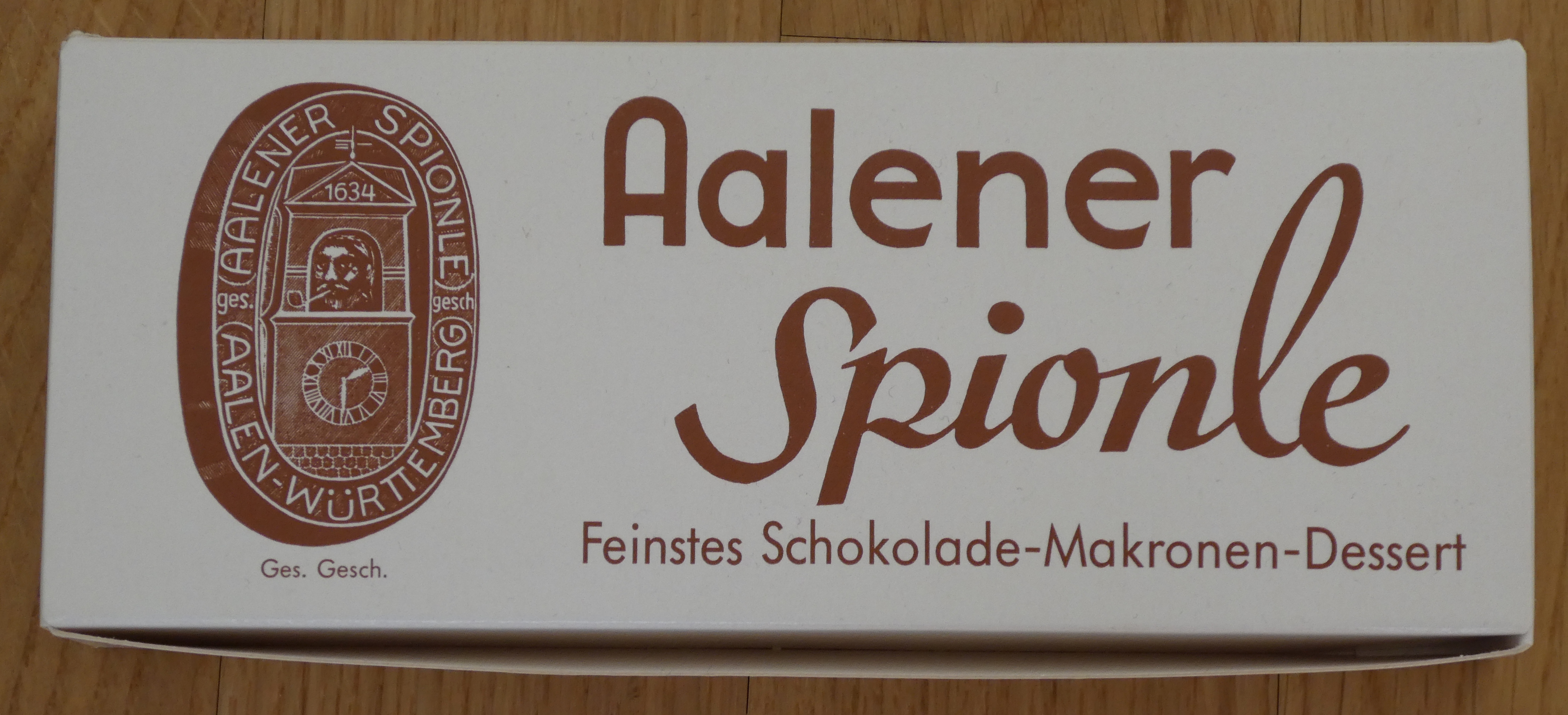 Vorschaubild für Datei:Aalener Spionle - Dessert - Verpackung.jpg
